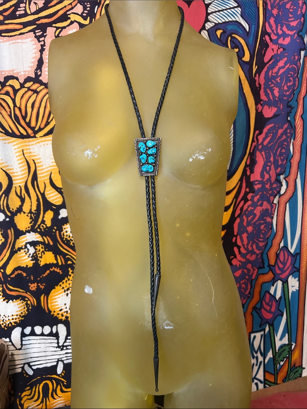 Vintage native American bolo tie with natural kingman turquoise
